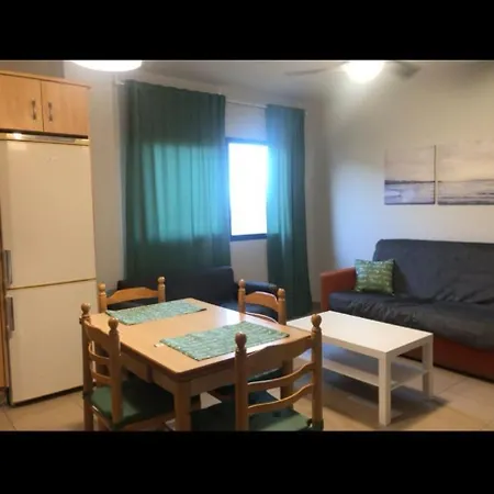 Apartment Calmas *